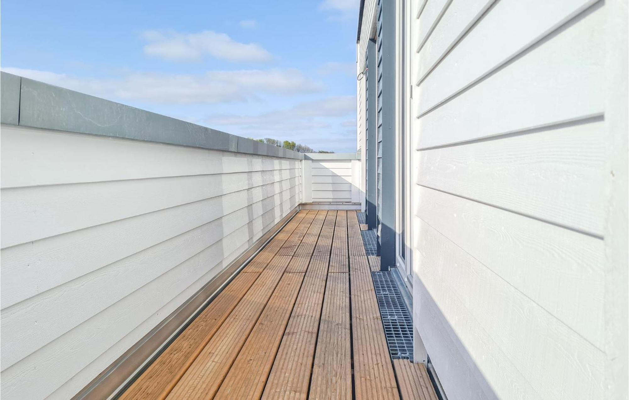 Amazing Home In Tossens With Wifi Exteriör bild